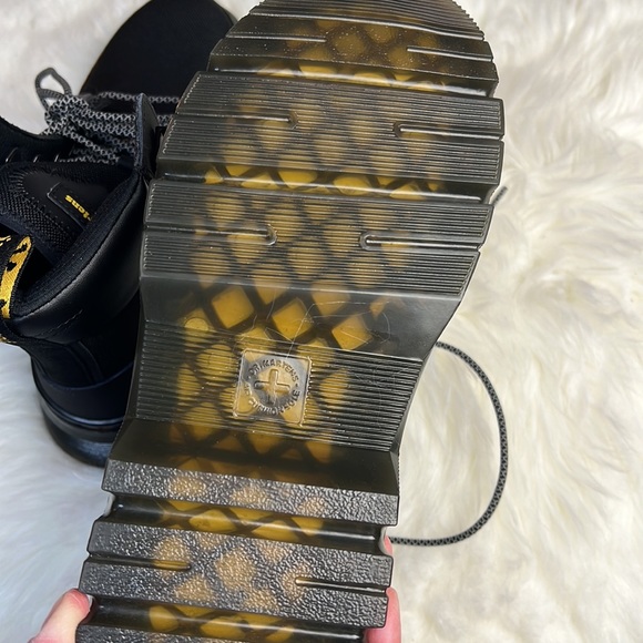 Dr. Martens Tarik Boot - Picture 9 of 10